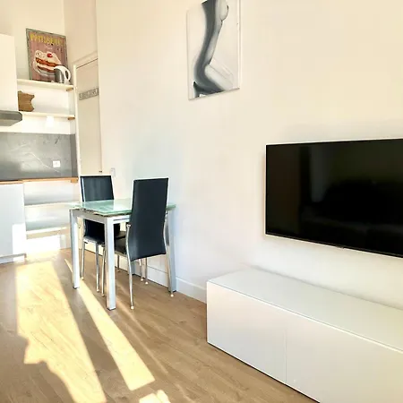 Barel - Studio En Plein Coeur De Apartment Menton